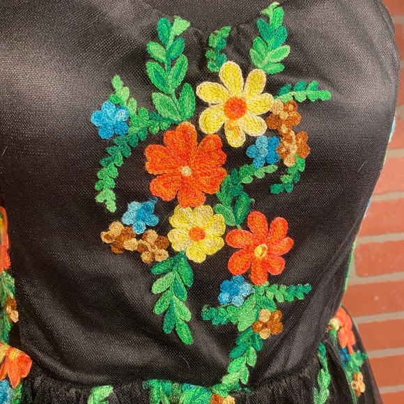 Modcloth Women’s size medium embroidered dress - Picture 3 of 6